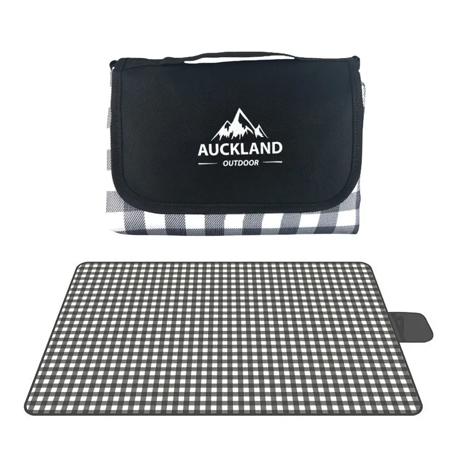 Manta Picnic Impermeable Cuadros Negros 150 x 180 cm 2