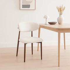 Pack de 4 Sillas Bear de Tela con Patas Metálicas Madera - Crema