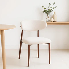 Silla Bear de Tela con Patas Metálicas Madera - Crema
