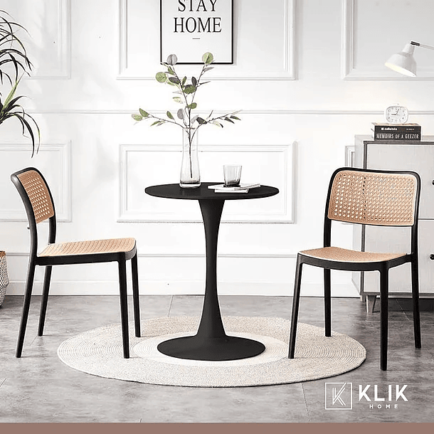 Comedor Mesa Tulip Negra + 4 Sillas Comedor Enrejada Negra 8