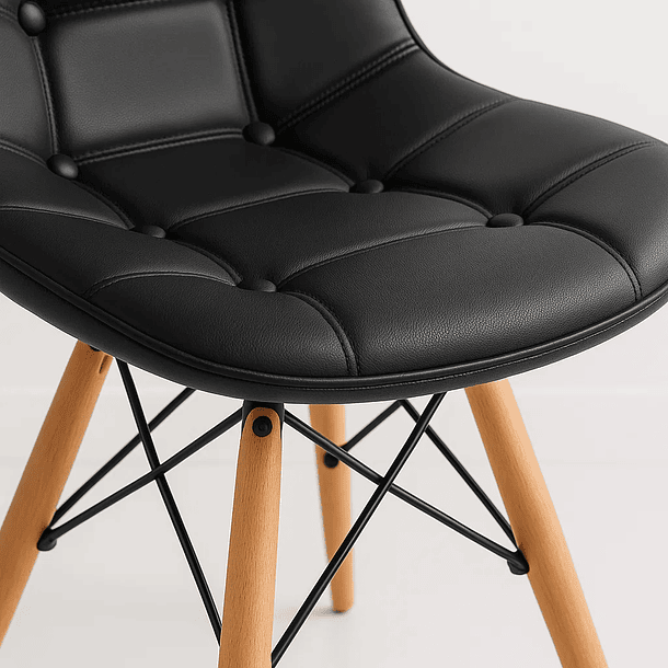 Silla Buckle Acolchada Ecocuero - Negra 6