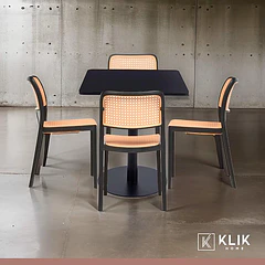 Mesa restaurant 70x70 Tubo Metal cubierta MDF + 4 Sillas Hoffman Enrejada - Negra