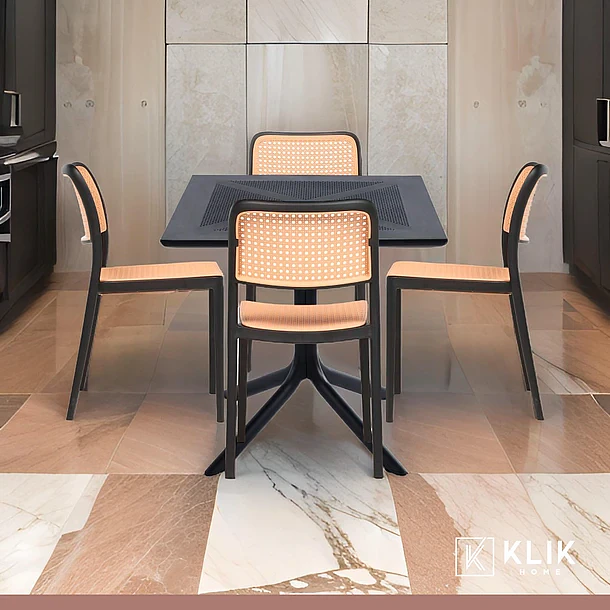 Mesa restaurant 80x80 Polipropileno + 4 Sillas Hoffman Enrejada - Negra 2