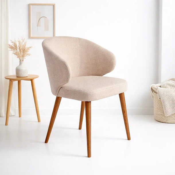 Silla Aura Tapizada en Tela Beige con Patas de Madera 2
