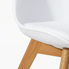 Silla Tulip Acolchada - Blanca 6