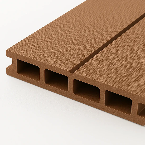 Pack de 5 Revestimientos Siding WPC exterior Color Madera Clara 6