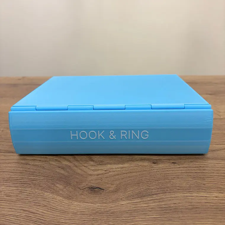 BookGame Hook & Ring – Game in Book Format 3