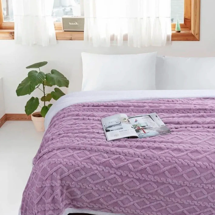 Frazada Rosa Relieve 2 Plazas 220x200 Cm Poliéster Unicolor 12