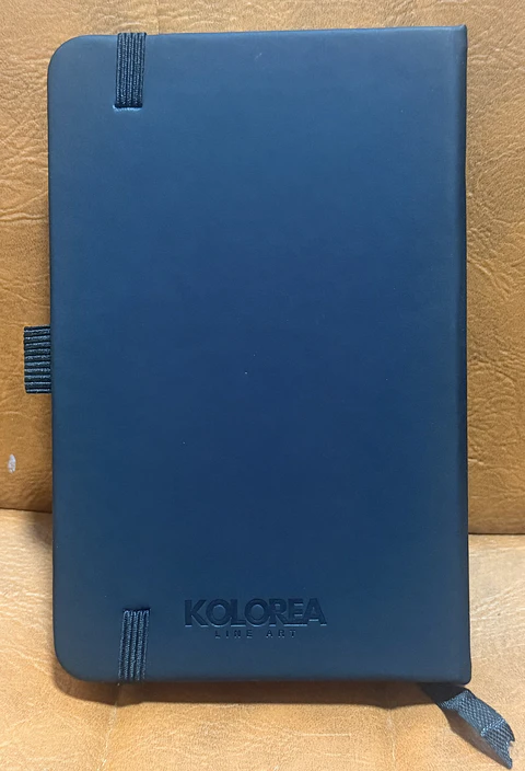 Libreta ligera tamaño 14x9 papel 140 gramos libre de ácido tapa dura 80 hojas  lisa linea ART