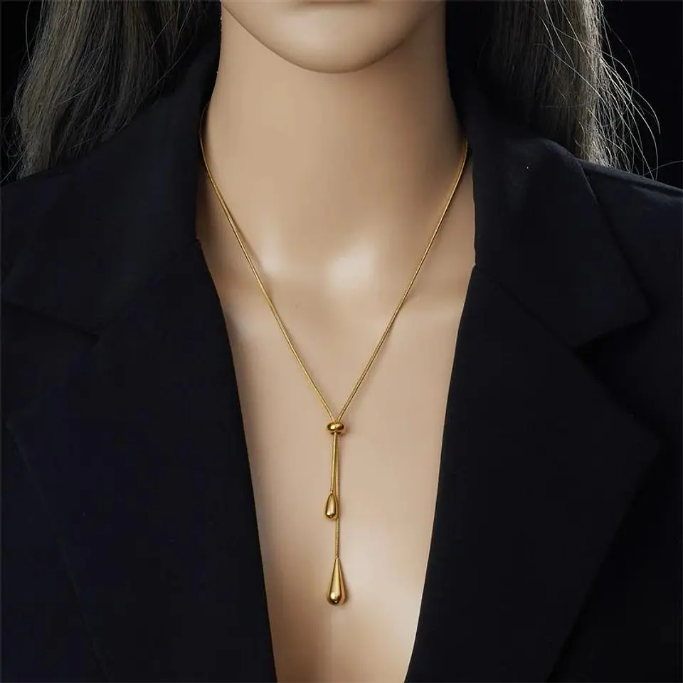 Set Collar + Aretes Lluvia Gold de Acero Inoxidable 9
