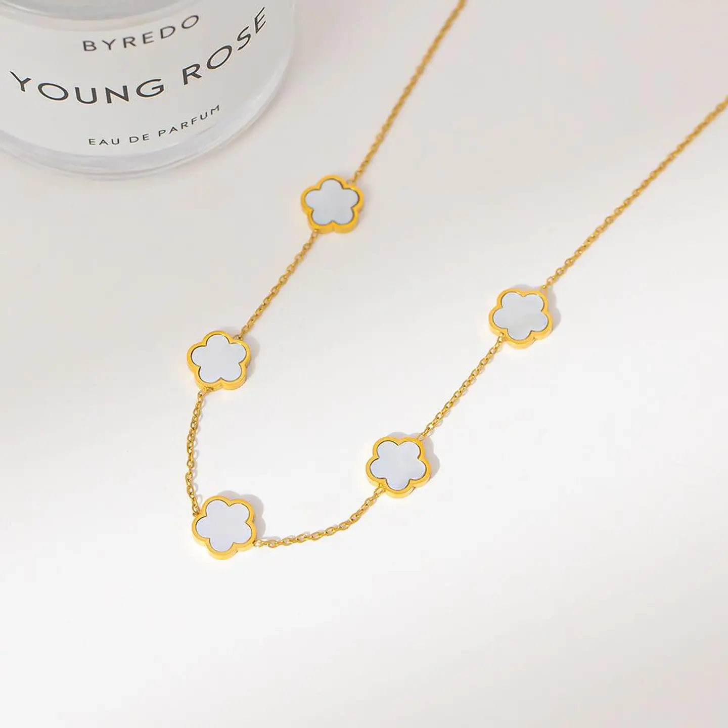Set Collar + Aretes Clover Elegance de Acero Inoxidable 3