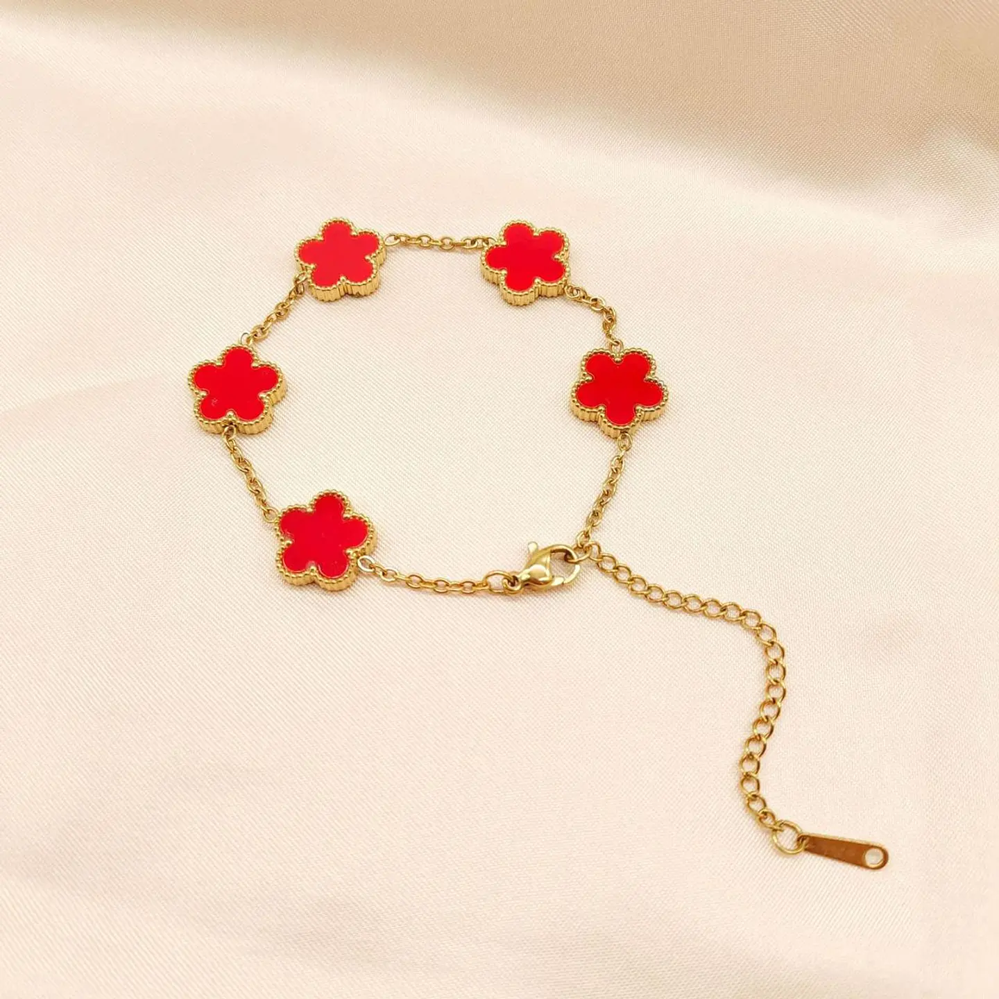 Pulsera Trébol Elegance de Acero Inoxidable – 3 Colores 3