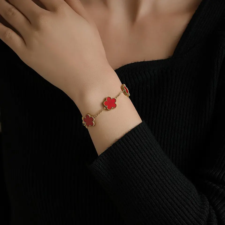Pulsera Trébol Elegance de Acero Inoxidable – 3 Colores 4