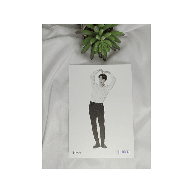 Postcards - MEDIHEAL X BTS Love Me Love Mediheal Ver.