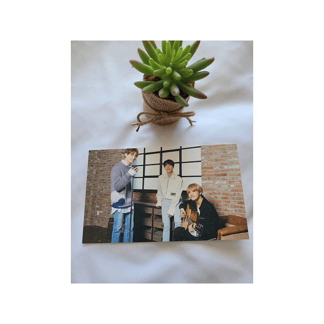 Postcards - MEDIHEAL X BTS Special Set Brightening Care Ver.