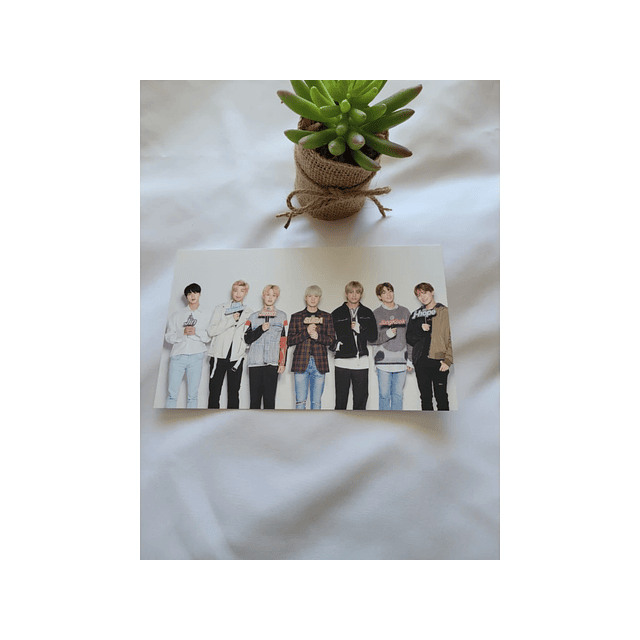 Postcards - MEDIHEAL X BTS Special Set Brightening Care Ver.