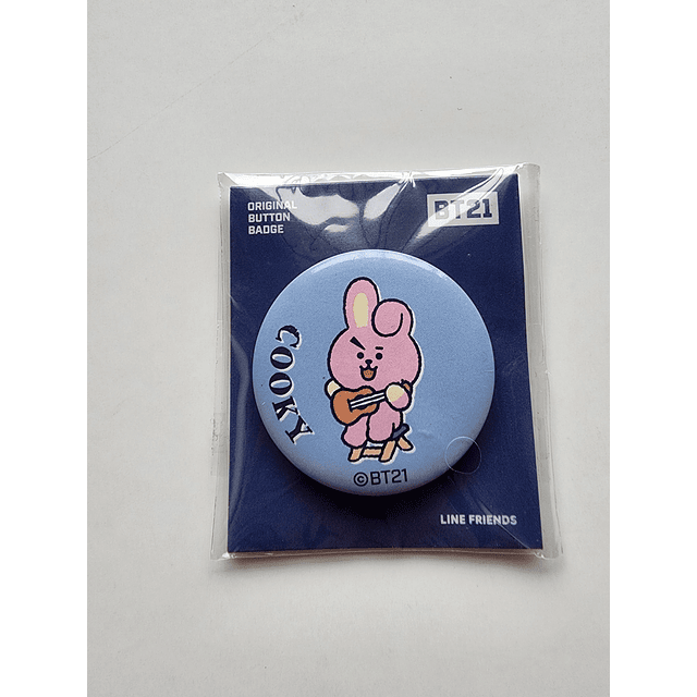 Pin BT21 Cooky 