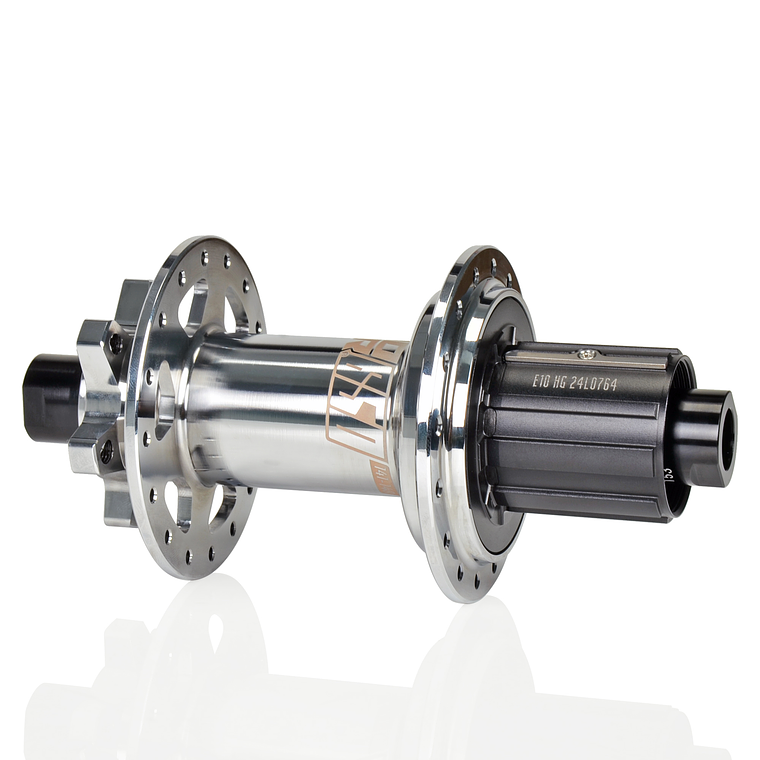 MAZA TRASERA 650 12X148 HG/SILVER 1