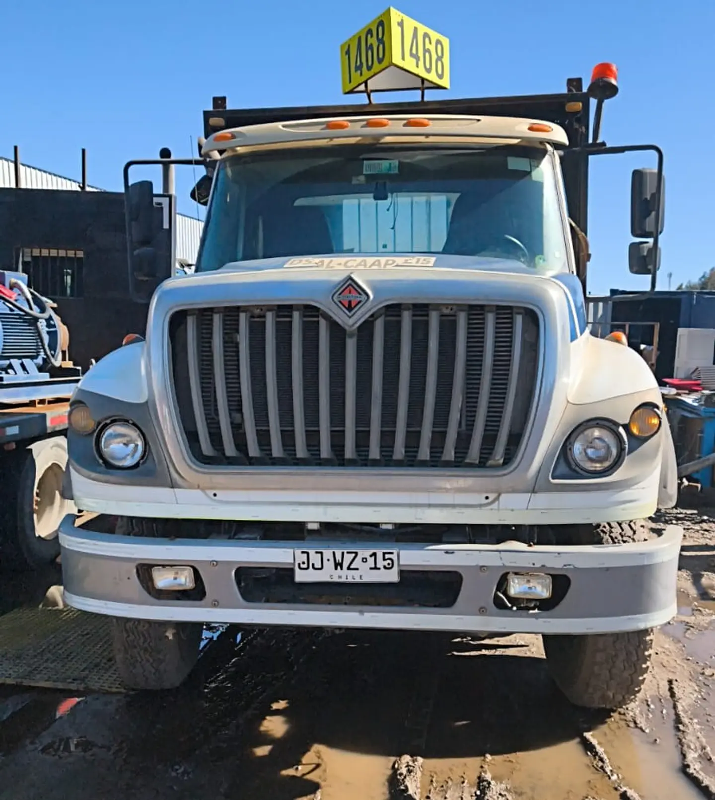CAMION 6X4 3