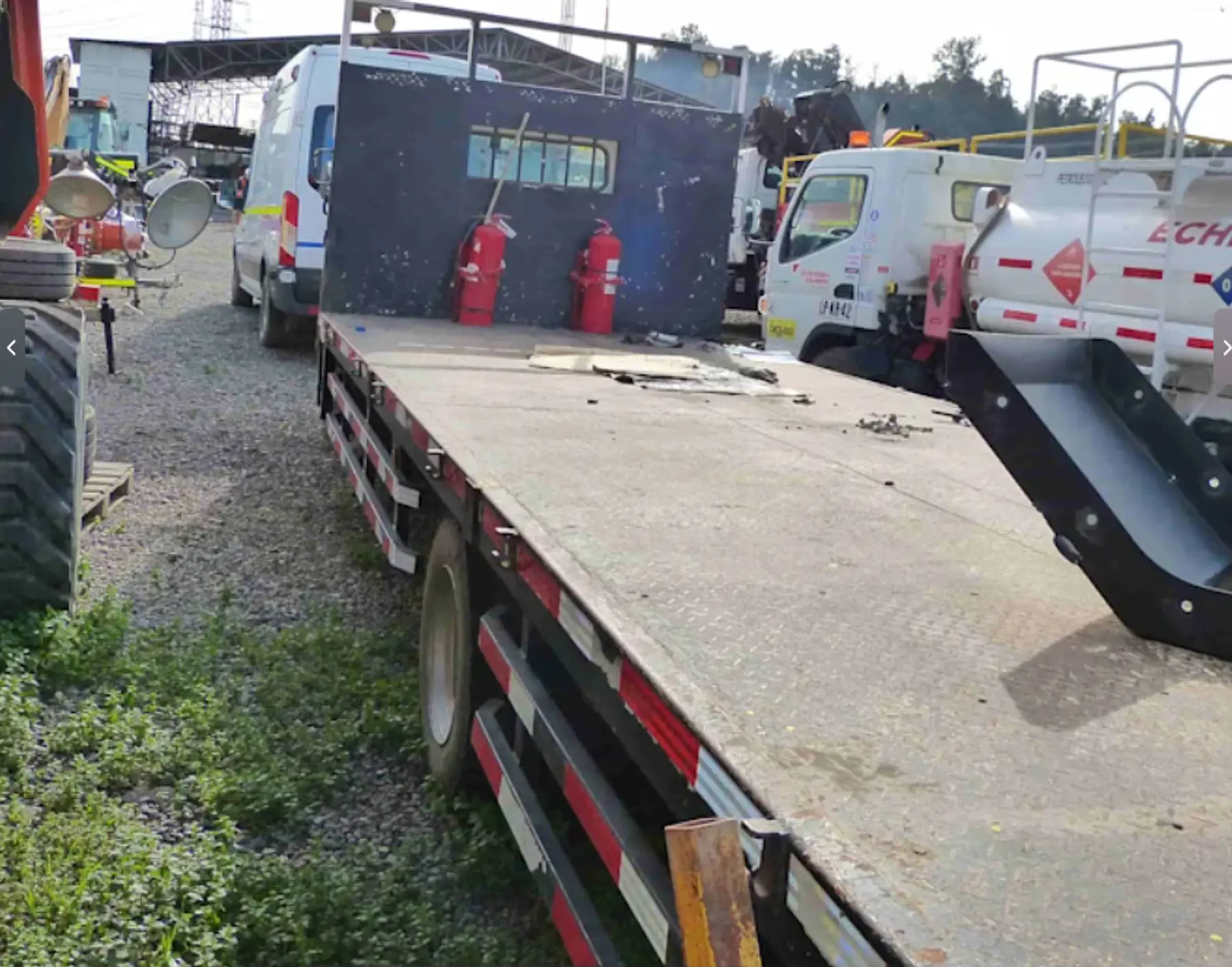 CAMION PLANO - imagen ampliada