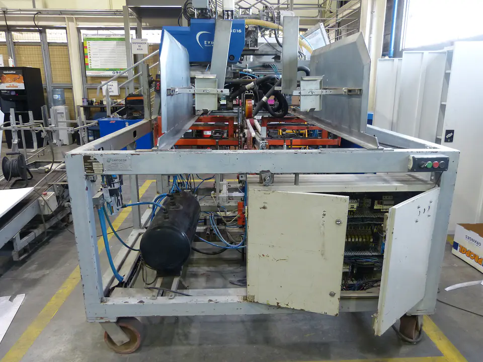 Armadora de Cajas 4