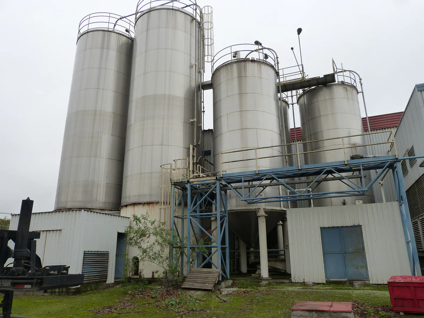 BODEGA INDUSTRIAL MOLESTA 3