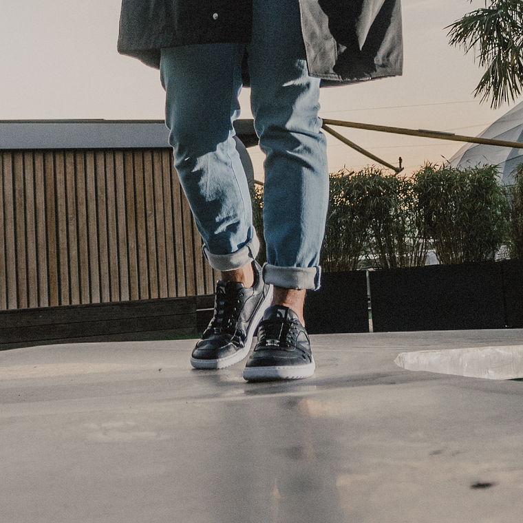 Zing - Black & White | Barebarics 8