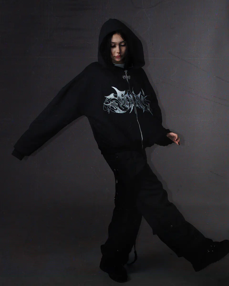 Hoodie BoxyFit zip up Logo 003 3