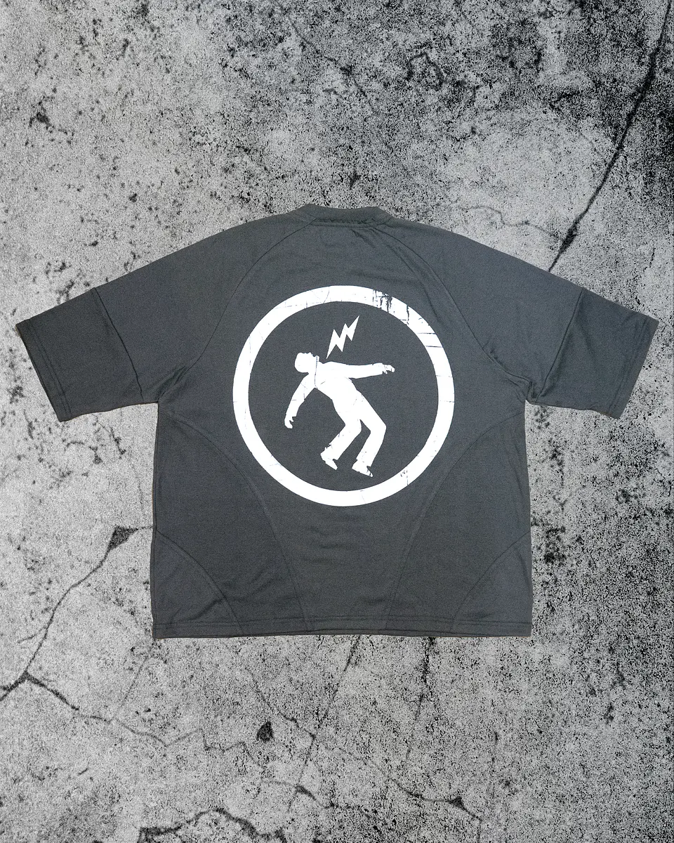 DREAM DROP DISTANCE Boxy-fit T-shirt 2
