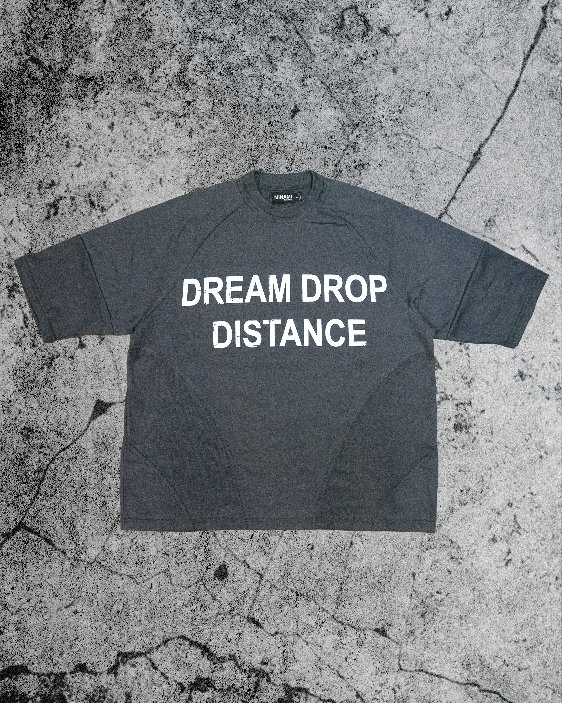 DREAM DROP DISTANCE Boxy-fit T-shirt