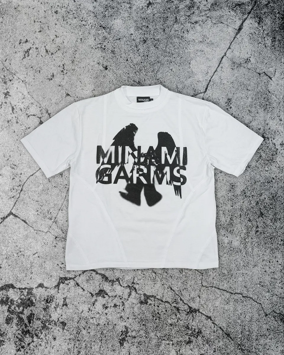Minami Grams Logo Slim-fit T-shirt 1