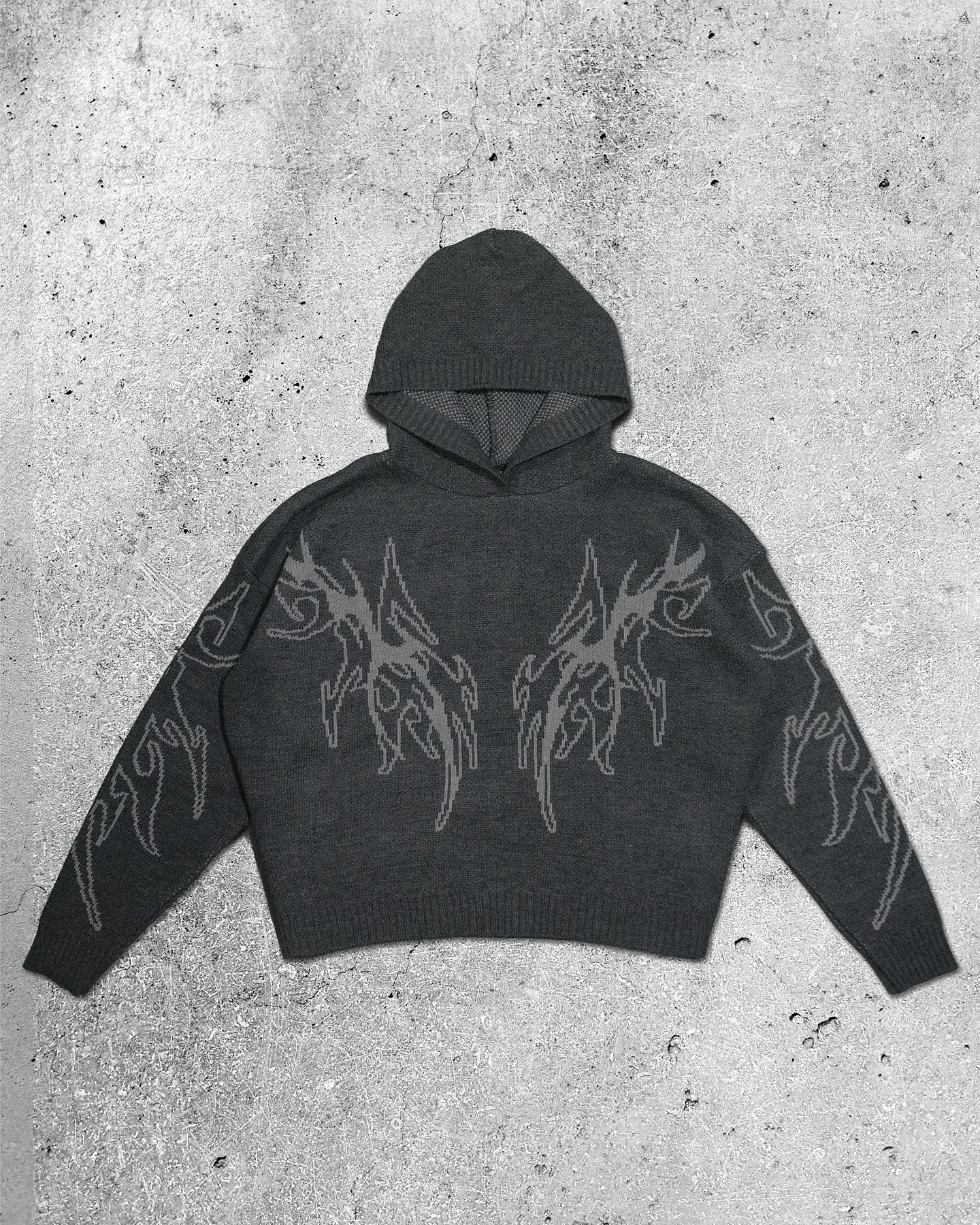  Sweater Tribal Low Contrast  1