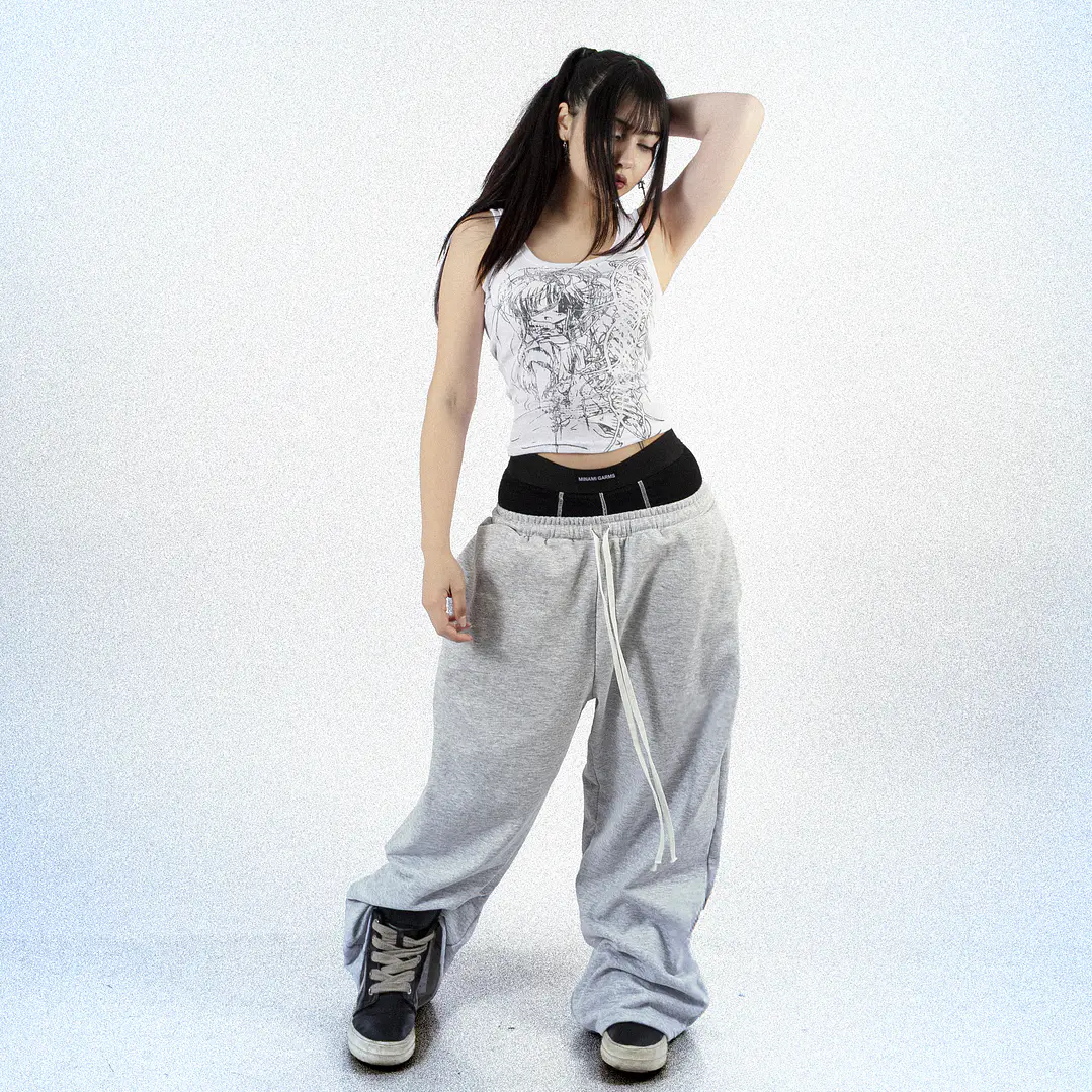 TANK TOP WOMAN 001 5