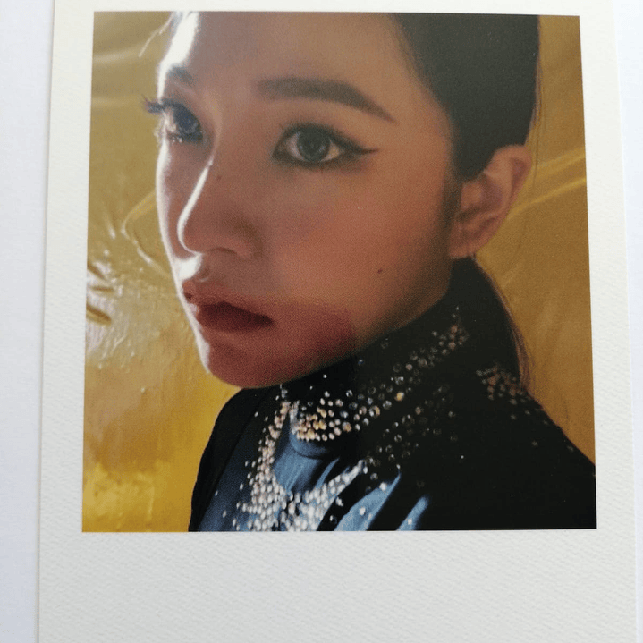 (RED VELVET) - POLAROID QUEENDOM (YERI)