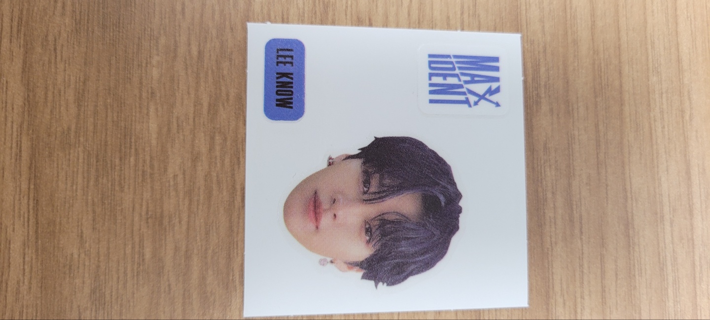 (FACE STICKER) - MAXIDENT -  LEE KNOW