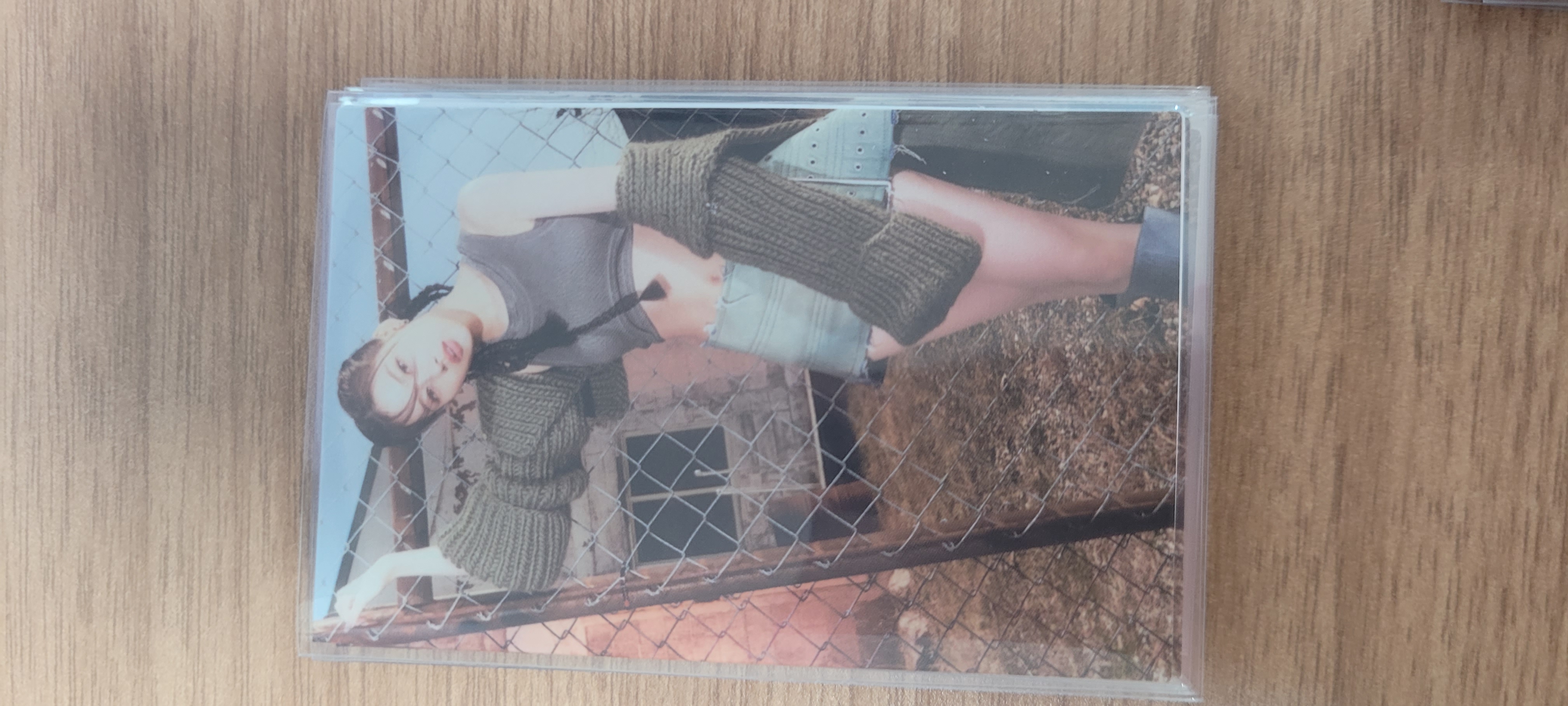 (PC) TWICE - MESSAGE PHOTOCARD - (INCLUSION) (B)