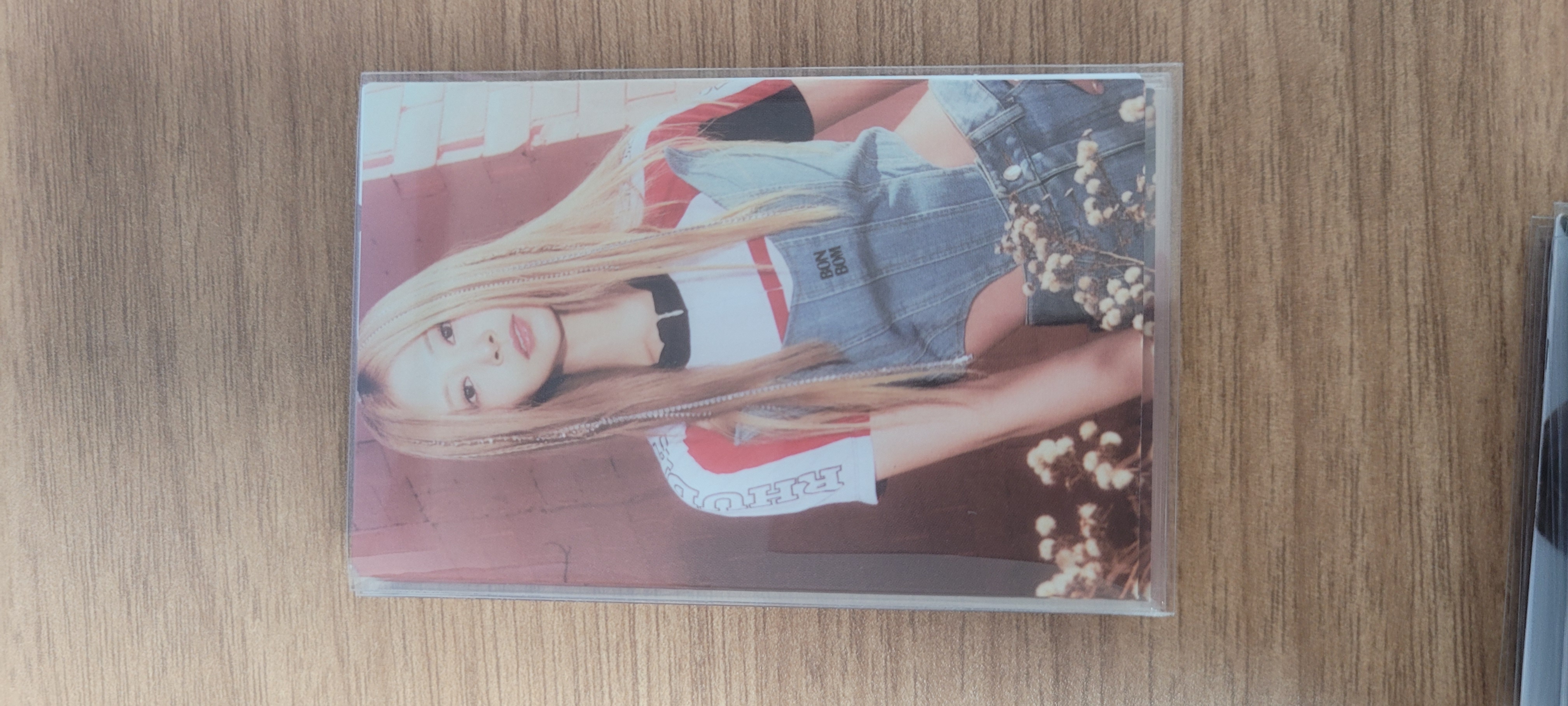 (PC) TWICE - MESSAGE PHOTOCARD - (INCLUSION) (D)
