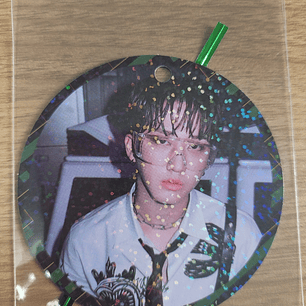 (PC) - STRAYKIDS - CHRITSMAS ORNAMENTS - LUCKY DRAW SOUNDWAVE - CHANGBIN