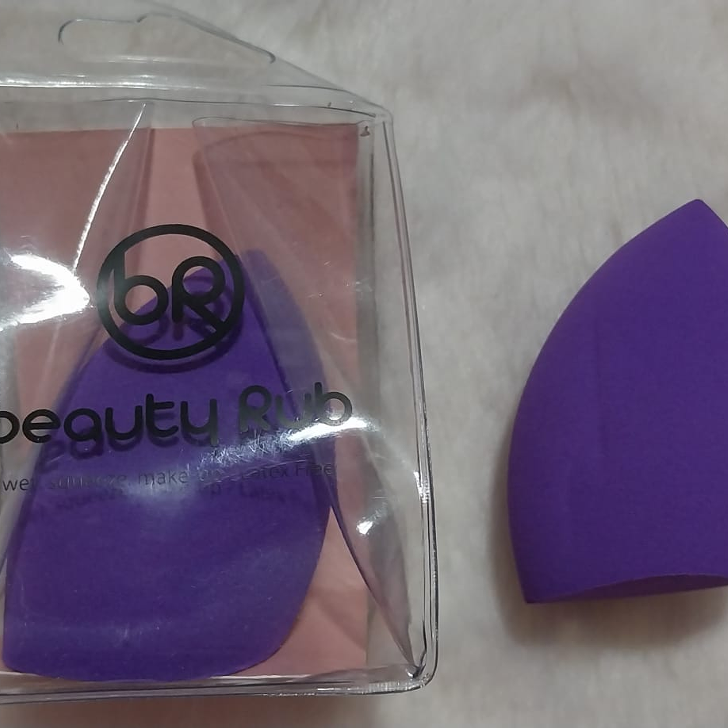 ESPONJA DE MAQUILLAJE - Violeta plana /unidad