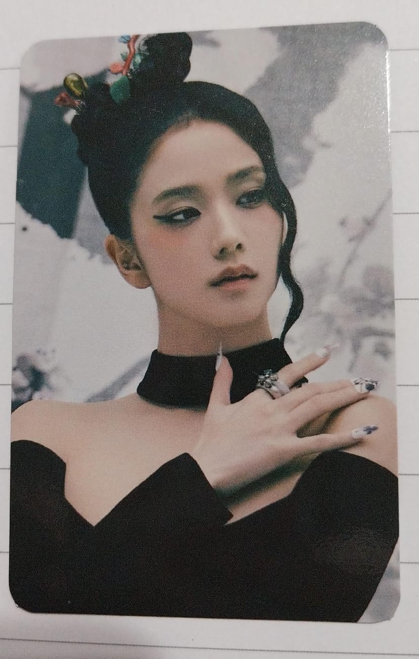 (PC) JISOO - ME (YG 4)