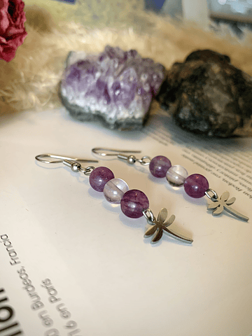 Aros de acero con cristales de Fluorita en tonos morados y transparentes