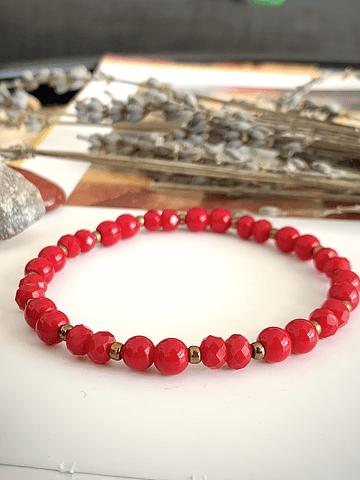 Pulsera femenina de Jade rojo