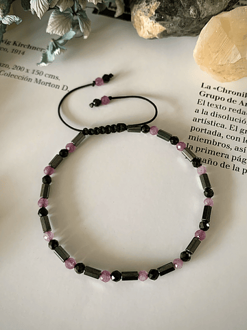 Pulsera ajustable de Espinelas negras, Ágatas moradas y Hematitas hexagonal