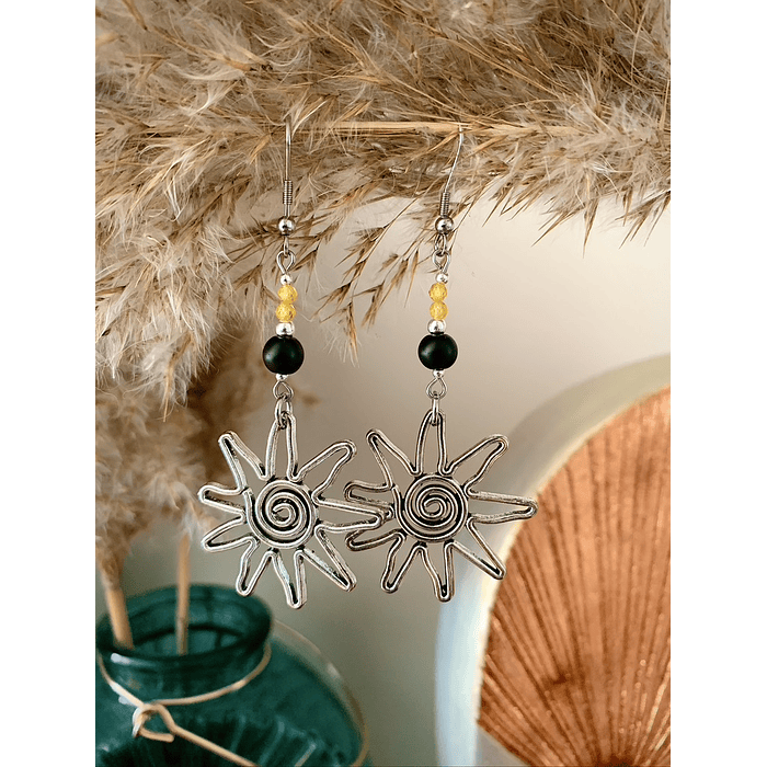 Aros con ónix negro mate y circonitas amarillas facetadas 1