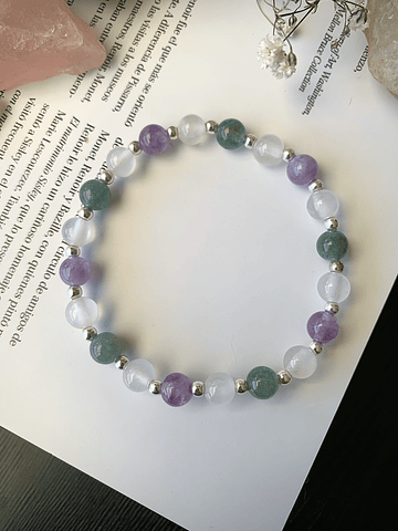 Pulsera femenina de Amatista, Selenita y Jade azul.