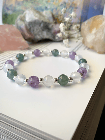 Pulsera femenina de Amatista, Selenita y Jade azul.