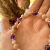 Pulsera de Piedra Luna durazno y Amatista 2