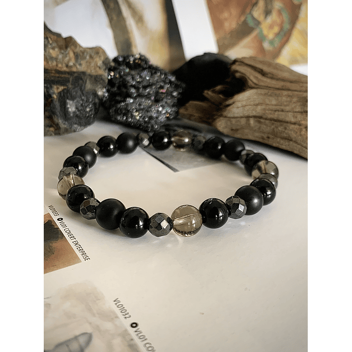 Pulsera femenina de Ónix negro, Cuarzo Ahumado y Hematita 2