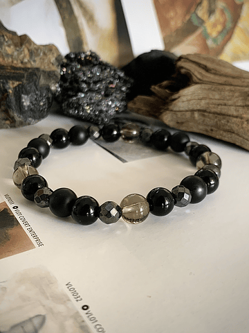 Pulsera femenina de Ónix negro, Cuarzo Ahumado y Hematita
