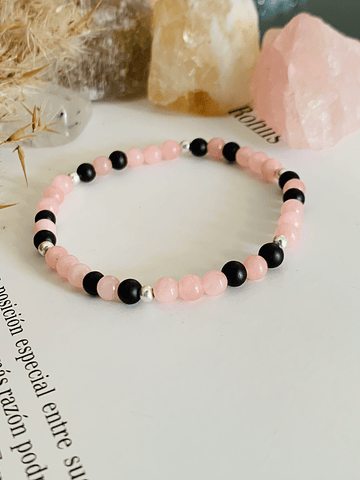 Pulsera femenina de Ágata Rosa y Ónix Negro Mate